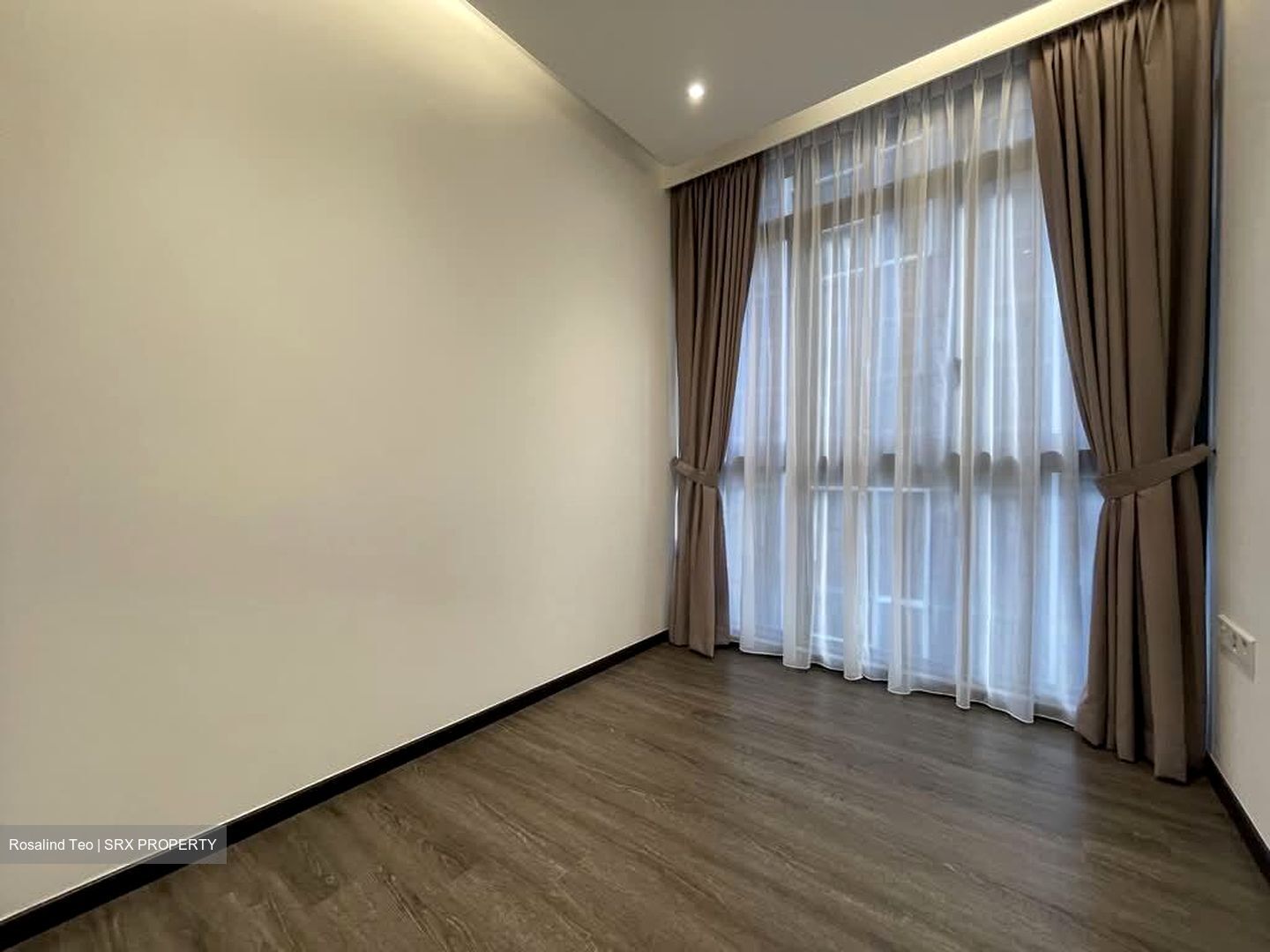 Symphony Suites (D27), Condominium #587709311